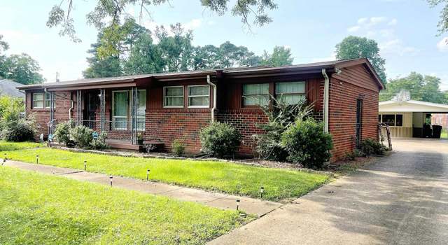 Photo of 2118 NW Gilbreath Rd, Huntsville, AL 35810