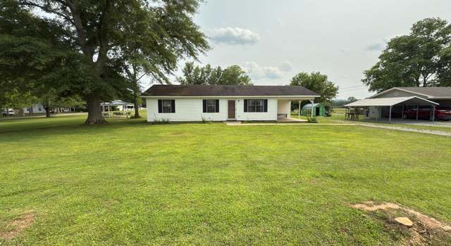Photo of 222 E Main St, Falkville, AL 35622