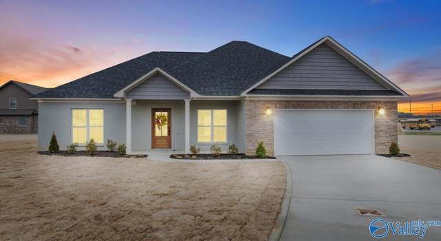Photo of 48 Bolerbrook Dr, Trinity, AL 35673