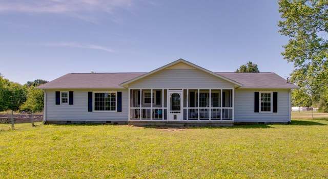 Photo of 1364 Charity Ln, Hazel Green, AL 35750