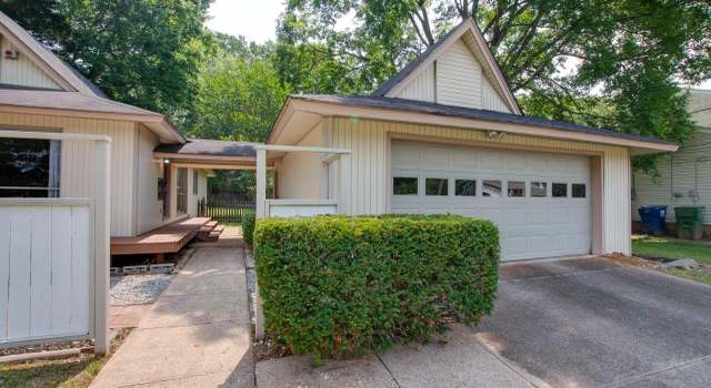 Photo of 10013 Willow Park Dr SE, Huntsville, AL 35803