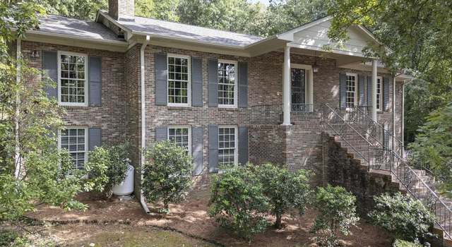 Photo of 1800 Mountainbrook Dr SE, Huntsville, AL 35801