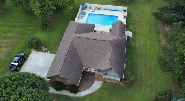 Photo of 1213 James St, Boaz, AL 35957