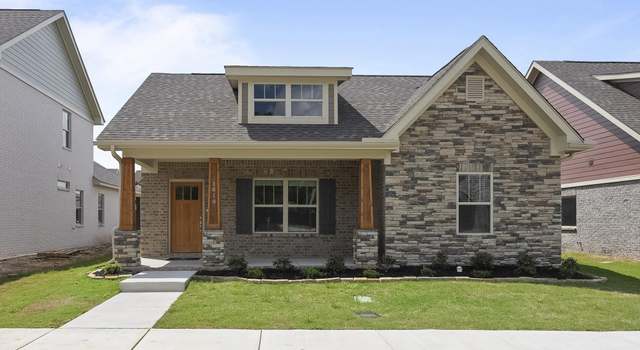 Photo of 1619 Calistoga Cir, Huntsville, AL 35811