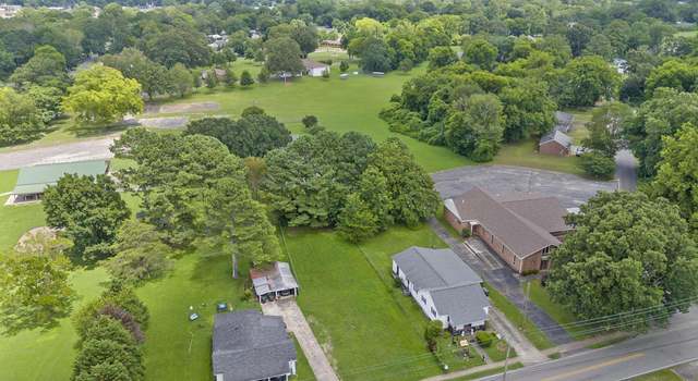 Photo of 325 Hine St S, Athens, AL 35611