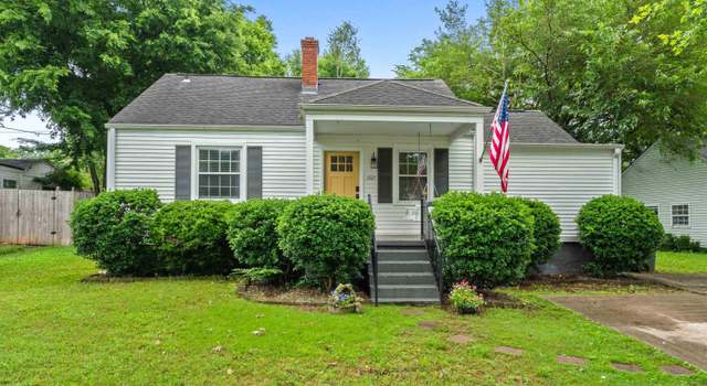 Photo of 1921 Vanderbilt Cir SW, Huntsville, AL 35801