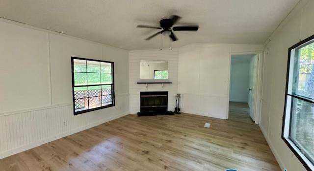 Photo of 565 Tin Top Rd, Grant, AL 35747