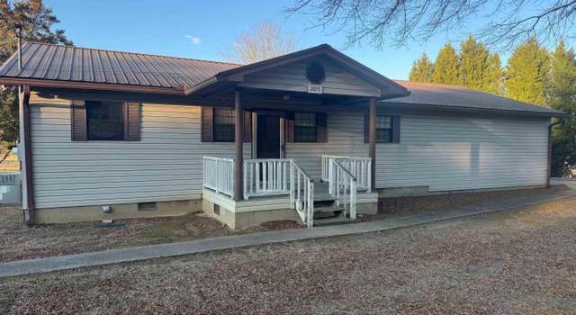 Photo of 3125 Valley St, Sand Rock, AL 35983