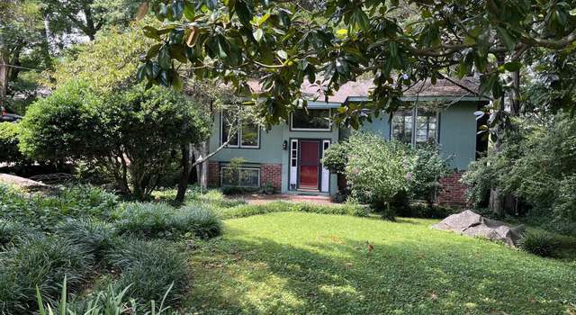 Photo of 620 Hillmont St, Huntsville, AL 35816