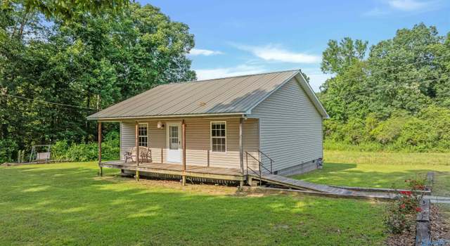 Photo of 1073 6th St S, Sylvania, AL 35988