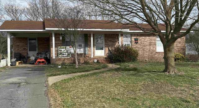 Photo of 372 Poole Cir, Fyffe, AL 35971