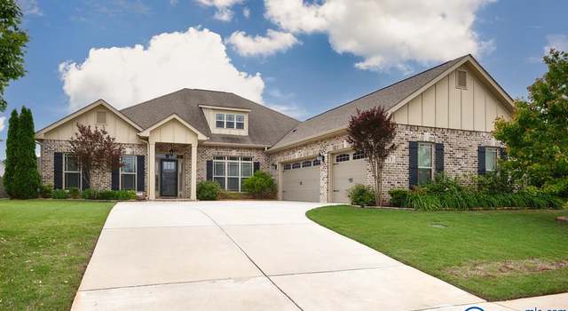 Photo of 13 Youpon Dr, Huntsville, AL 35811