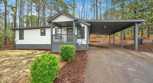 Photo of 7333 Lake In The Woods Rd, Trussville, AL 35173