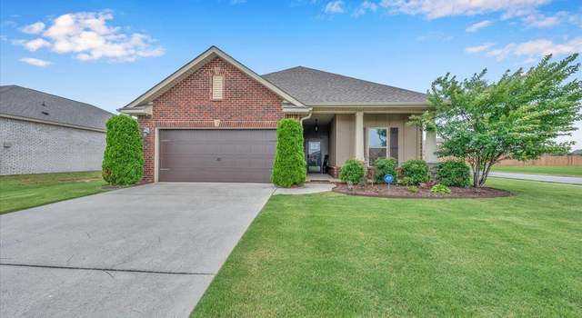 Photo of 16057 Glenncrest Ln, Harvest, AL 35749