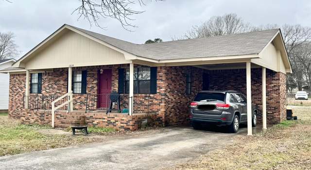 Photo of 1225 James Ave, Courtland, AL 35618