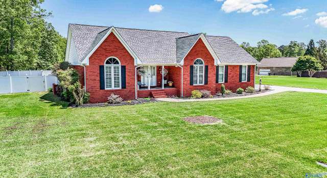 Photo of 107 Turtle Bend Dr, Toney, AL 35773