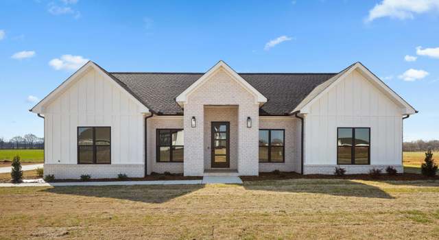 Photo of 55 Todd Dr, Muscle Shoals, AL 35661