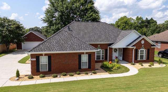Property at 210 Rockview Way, Madison, AL 35757, 3 beds, 2 baths