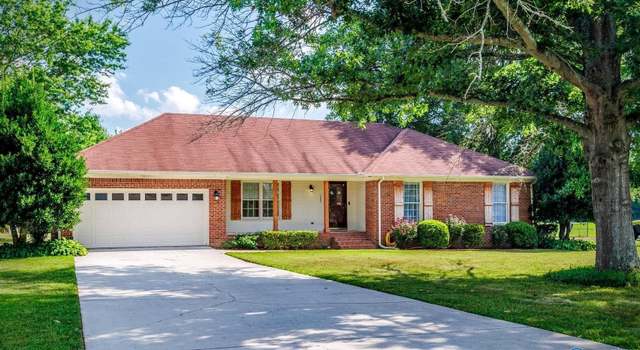 Photo of 122 Pattiwood Dr, Hazel Green, AL 35750