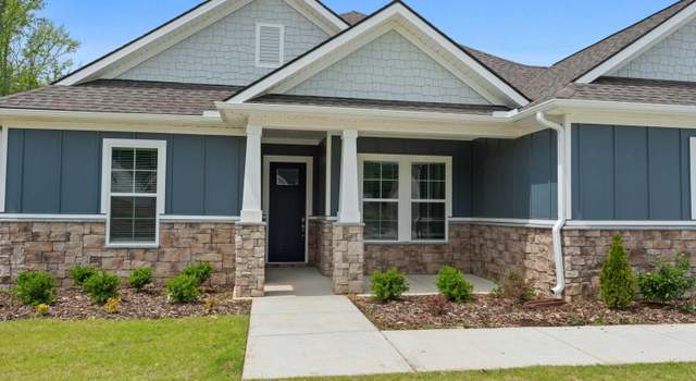 Photo of 7507 Speckle Belly Blvd, Owens Cross Roads, AL 35763