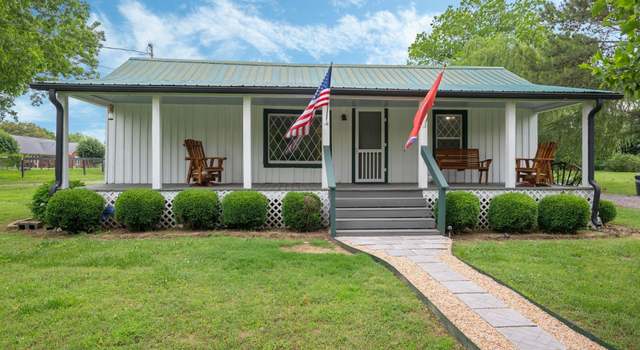 Photo of 408 Elora Rd, Elora, TN 37328