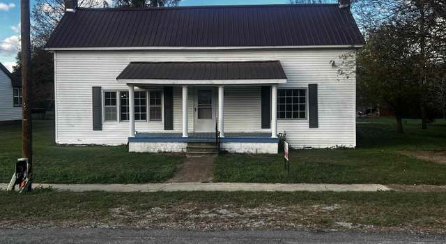 Photo of 355 Tennessee St, Courtland, AL 35618
