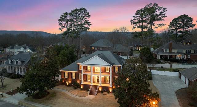 Photo of 2808 Castle Pines Cir SE, Owens Cross Roads, AL 35763