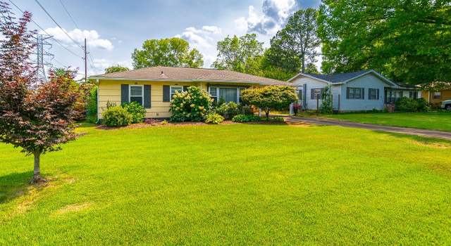 Photo of 2019 13th St SE, Decatur, AL 35601