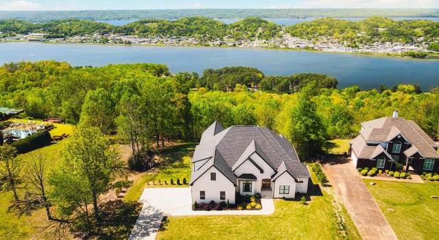 Photo of 408 Ridgefield Cir, Guntersville, AL 35976