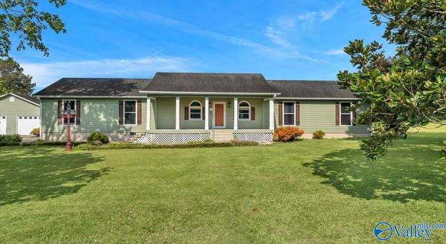 Photo of 115 Gaines Dr, Crossville, AL 35962