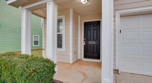 Photo of 3234 Lakeland Dr, Madison, AL 35756