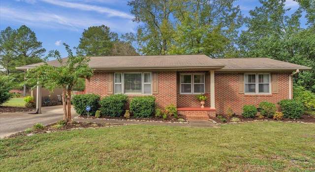 Photo of 706 Adams St, Scottsboro, AL 35768
