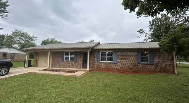 Photo of 393 Canadian Dr, Scottsboro, AL 35769