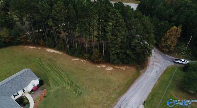 Photo of .93 Acres Woodland Rd, Boaz, AL 35956