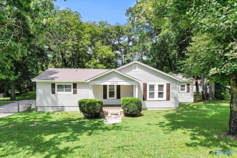 Photo of 2307 Kildare St Huntsville, AL 35811