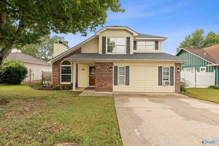 Photo of 217 Knox Creek Trl NW Madison, AL 35757