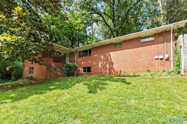 Photo of 103 Four Mile Post Rd SE Huntsville, AL 35802