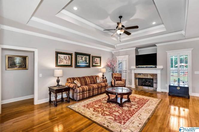 109 Barton Creek Dr Meridianville AL 35759 Redfin 109 Barton Creek Dr Meridianville AL 35759 Redfin