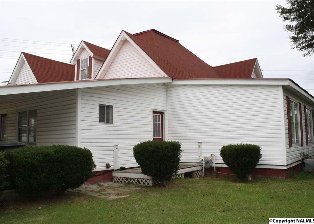 501 East Main St, Albertville, AL 35950