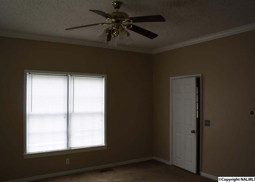 501 East Main St, Albertville, AL 35950