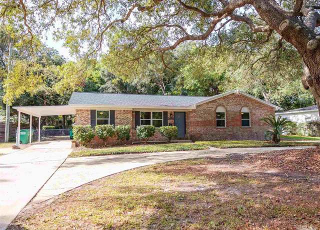 Property at 306 Fairpoint Dr, Gulf Breeze, FL 32561, 3 beds, 2 baths