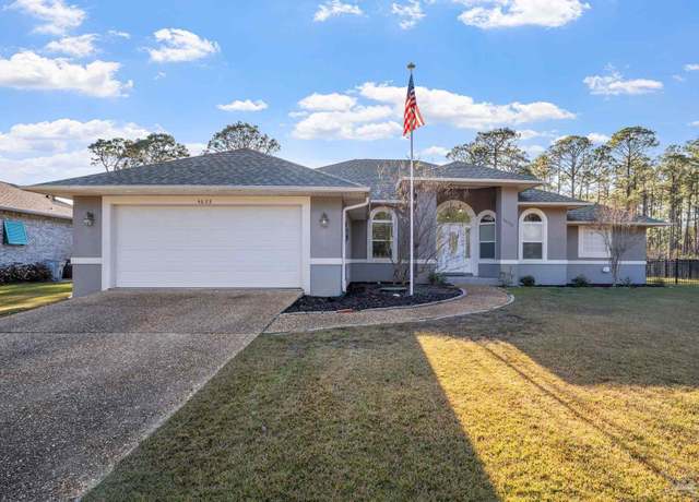Property at 4633 Bayside Dr, Milton, FL 32583, 3 beds, 2 baths