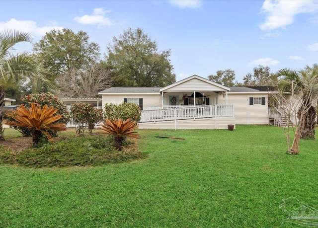 Property at 8970 Bluebell St, Milton, FL 32583, 3 beds, 2 baths