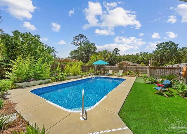 Property at 4067 Parkview St, Pace, FL 32571, 5 beds, 5 baths