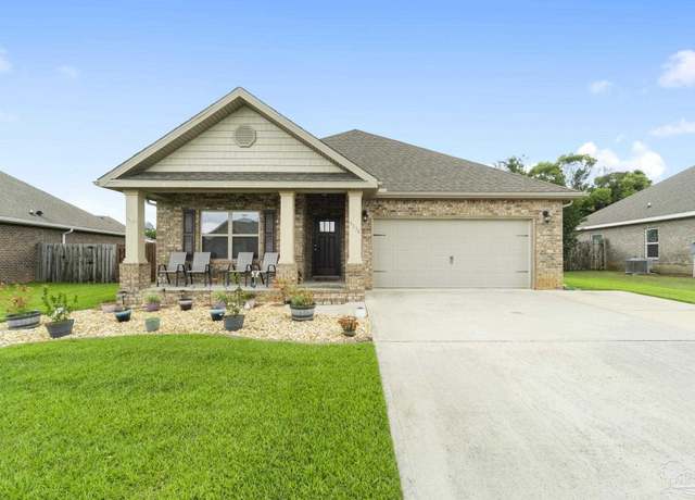 Property at 9138 Brookline Dr, Pensacola, FL 32526, 4 beds, 2 baths