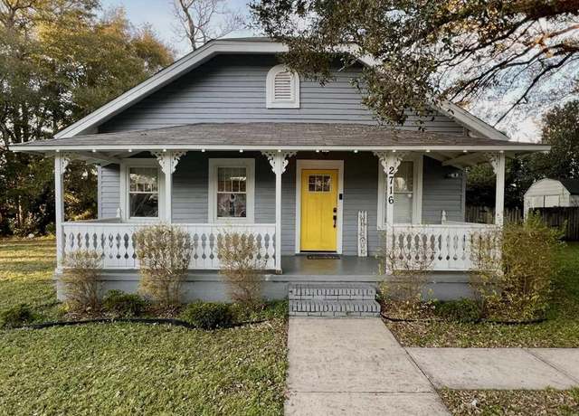 Property at 2716 W Gadsden St, Pensacola, FL 32505, 2 beds, 1 bath