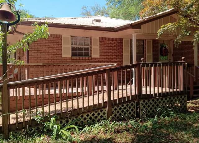 Property at 4801 Berryhill Rd Unit 7 acres, Milton, FL 32570, 4 beds, 2 baths