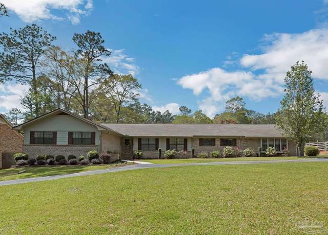Property at 2203 Dogwood Ln, Brewton, AL 36426, 4 beds, 2 baths