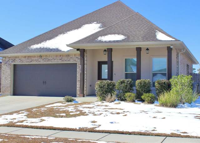 Property at 8815 Bellawood Cir, Pensacola, FL 32514, 4 beds, 2 baths