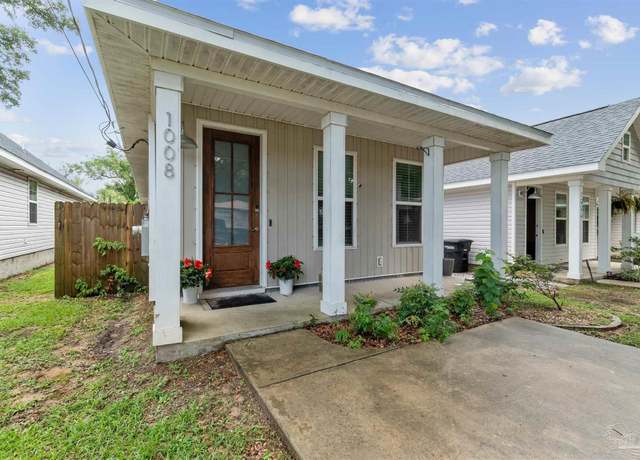 Property at 1008 N D St, Pensacola, FL 32501, 3 beds, 2 baths